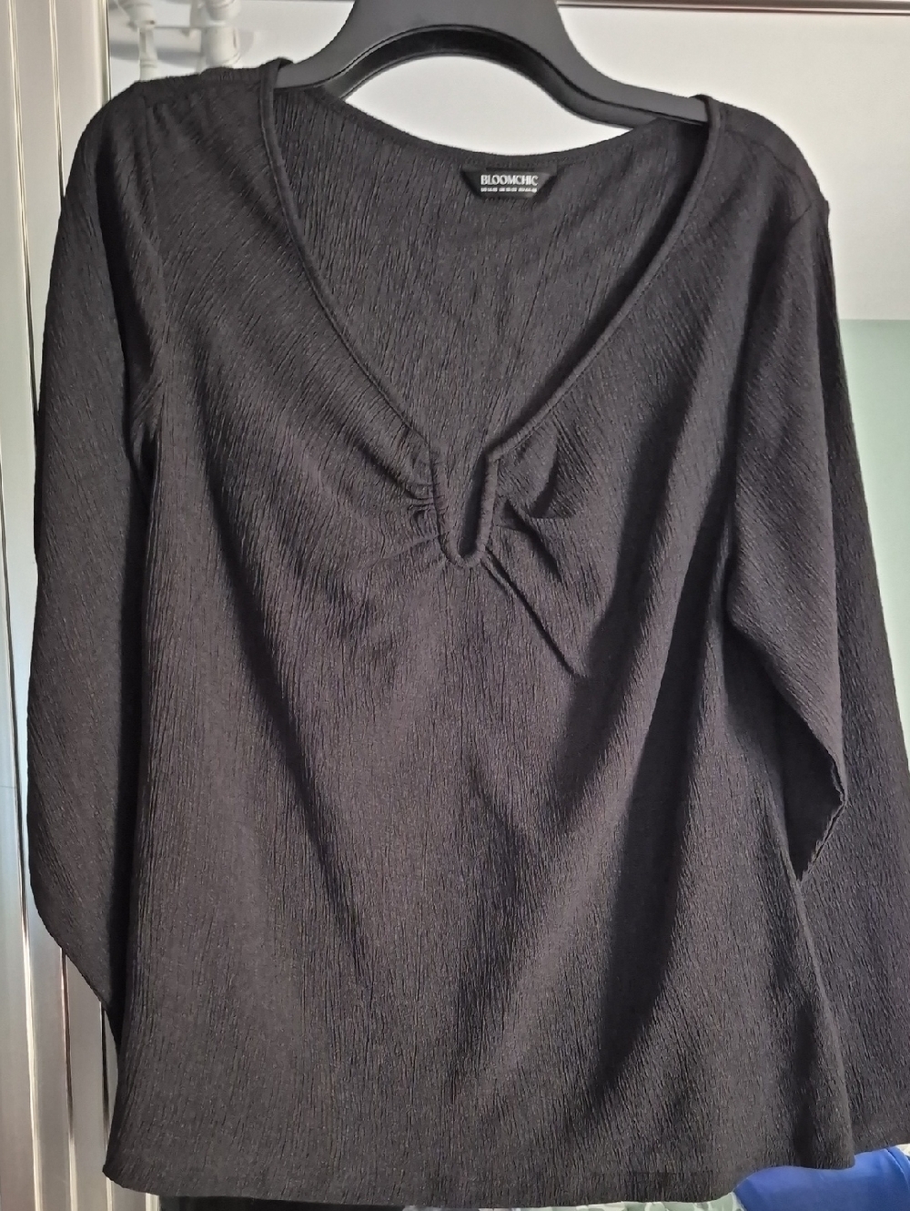 Bloomingdale's Black Long-Sleeve V-Neck Knot Front Top